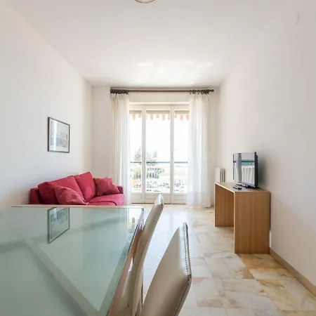 Charming In Near Vittorio Beach * 阿尔玛·迪·塔吉亚